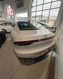 هيونداي أزيرا